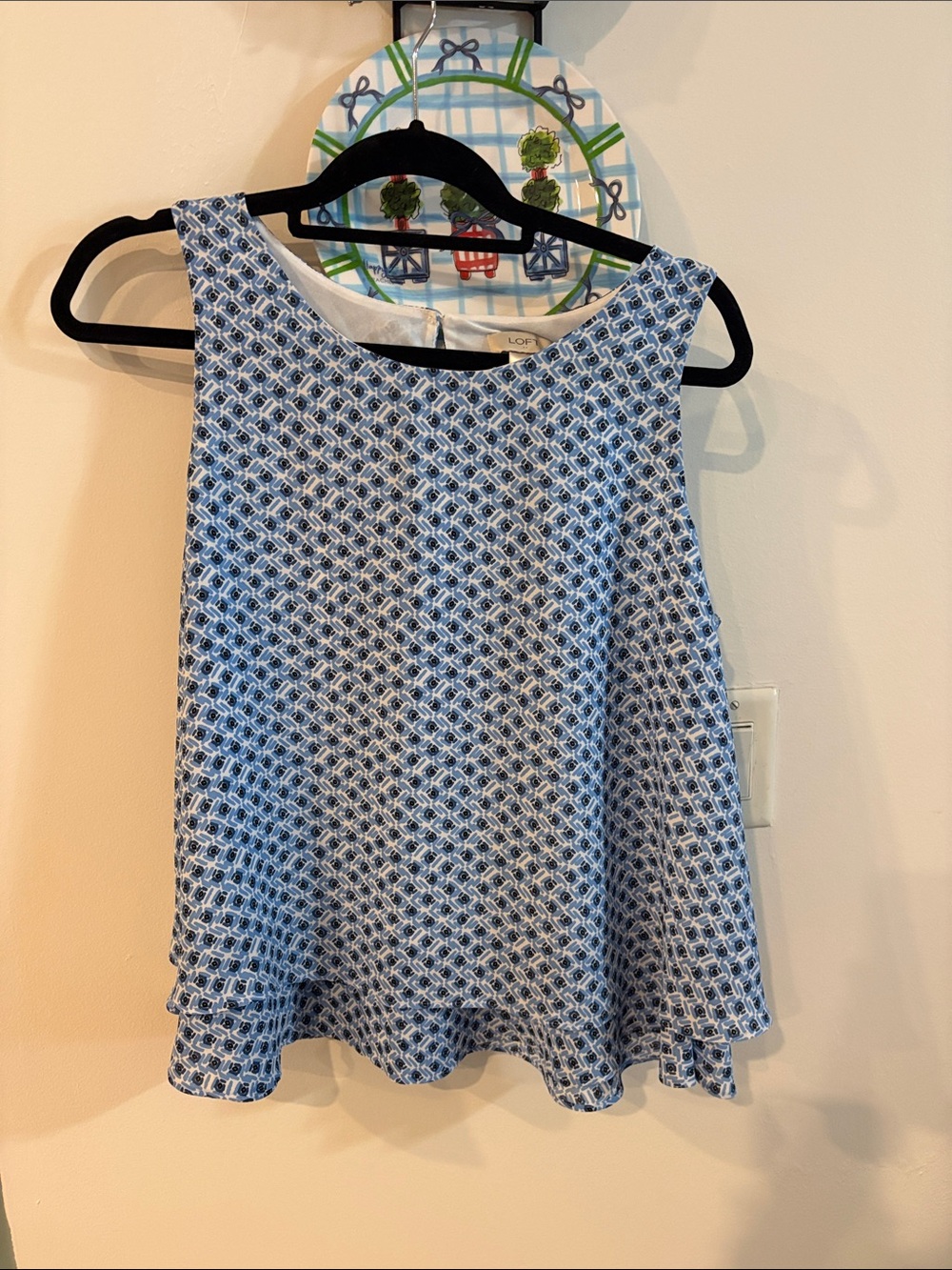 LOFT OVERSIZED SLEEVELESS LAYERED BLOUSE